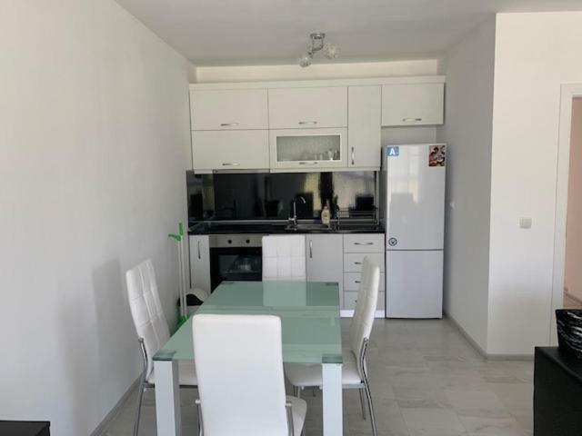 Апартаменти Романтика Кирково Exterior foto